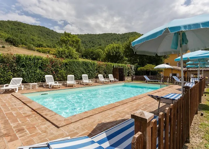 In With Pool & Nature * Assisi