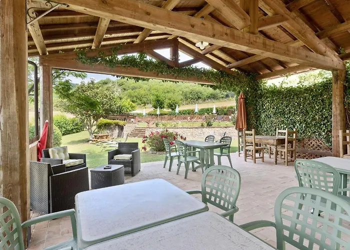 In With Pool & Nature * Assisi