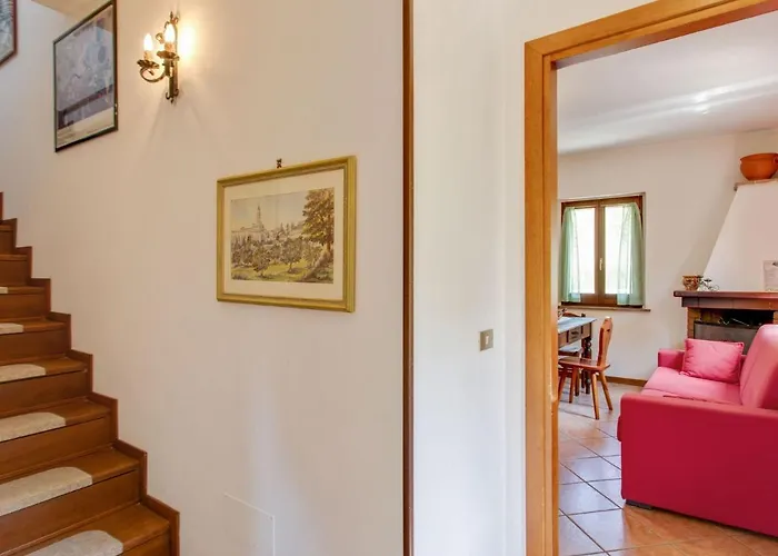 In With Pool & Nature *